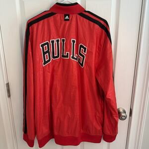 NBA Chicago Bulls Adidas OnCourt Weekend Track Jacket Mens Size Extra Large 2012